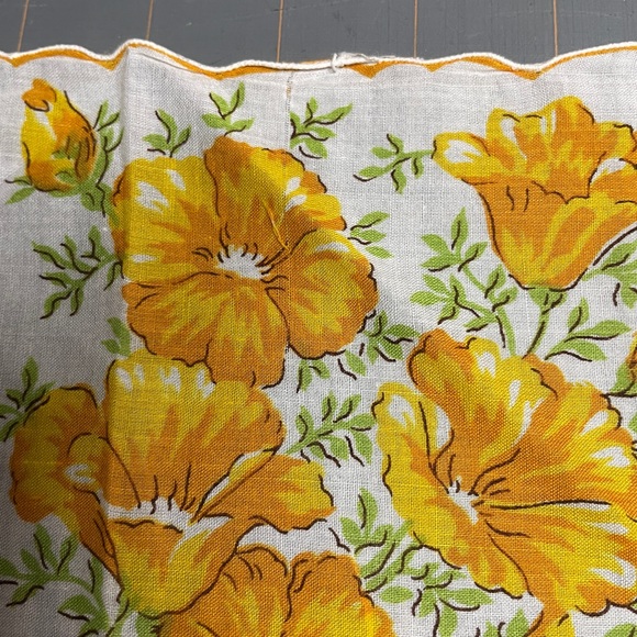 Vintage Souvenir Handkerchief - Picture 1 of 6